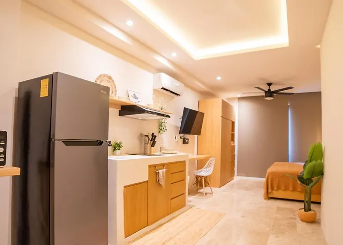 Crystal By Hotel