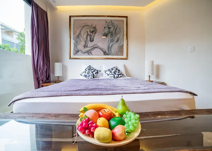 Crystal By Hotel *